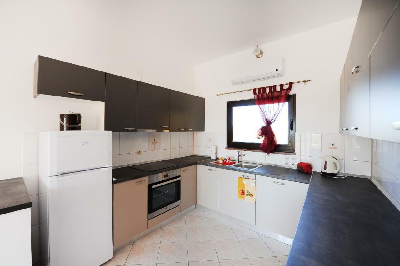 Apartment Astoria 자톤 외부 사진